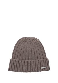 Brązowa, prążkowana czapka beanie z podwiniętym mankietem i małą metką z logo. Wykonana z miękkiego, ciepłego materiału, odpowiedniego na zimne dni.