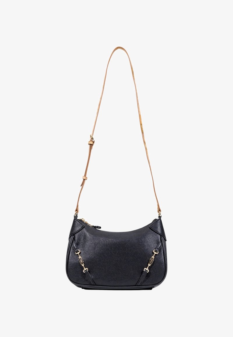 Borsa a tracolla in pelle nera con chiusure in tonalità oro e tracolla regolabile in pelle beige, design a forma di mezzaluna, chiusura con cerniera nella parte superiore