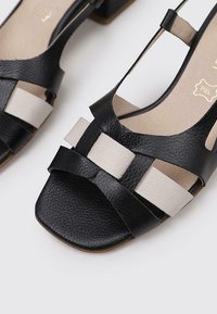 Sandra Fontán BABETTE - Sandales - black