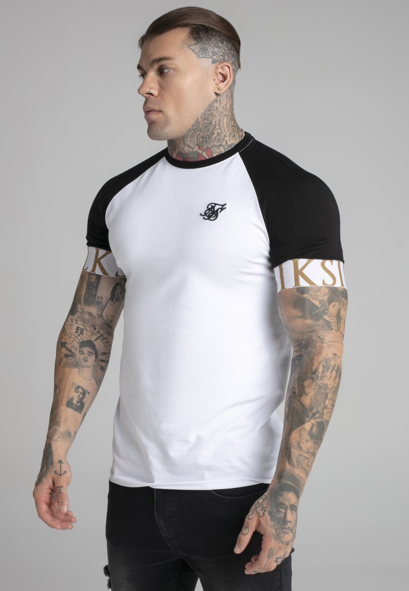 T-shirt SikSilk Noir à Manches Raglan - Coupe Slim, Motif Floral, Taille M - Neuf (échantillon Sans étiquette D’entretien)