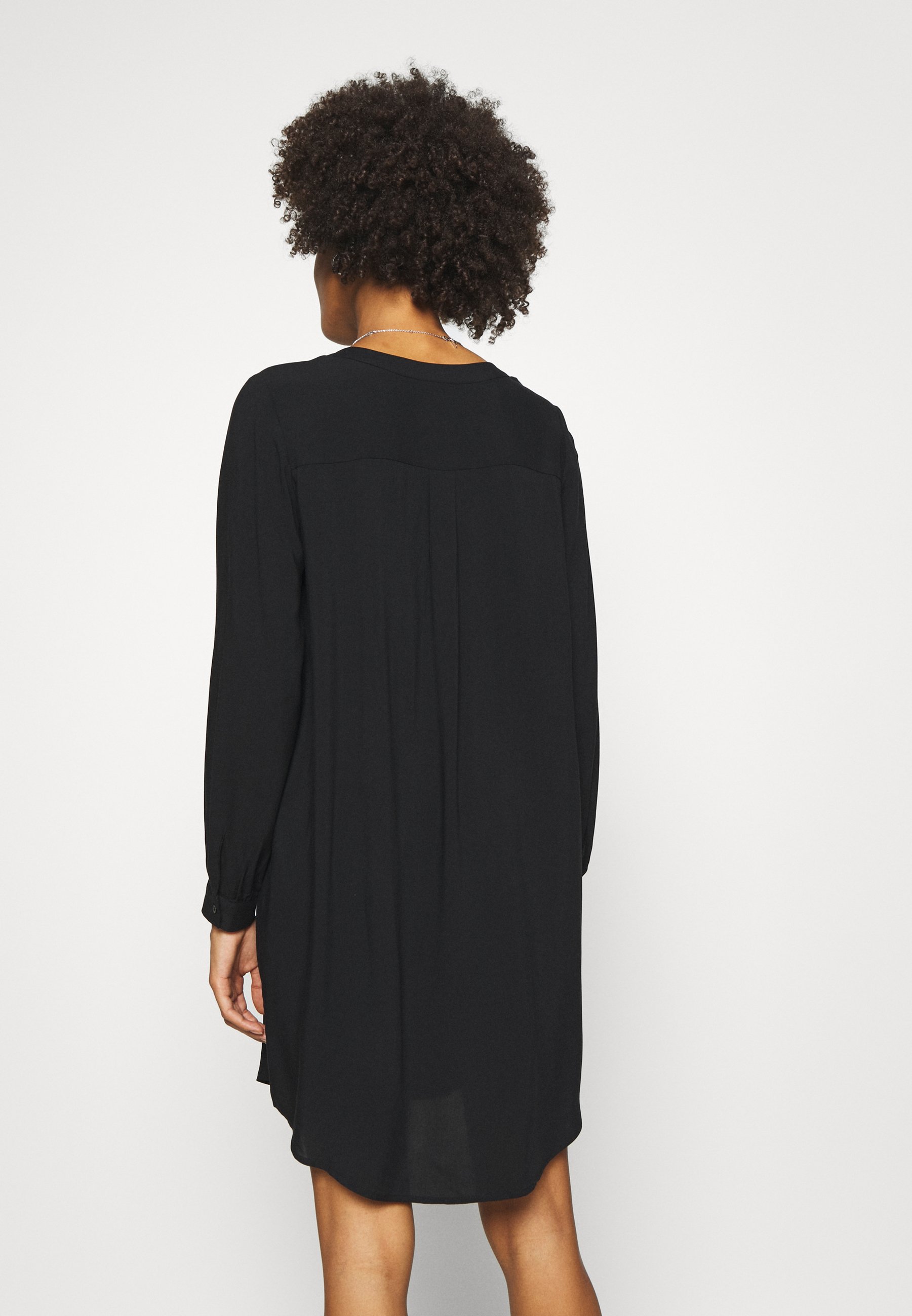 Soyaconcept SC RADIA 57 Kjole blacksvart Zalando.no Soyaconcept SC-RADIA 57 - Kjole - black