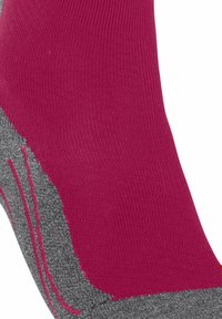 FALKE TK STABILIZING TREKKING MEDIUM CUSHIONING - Calze sportive - red
