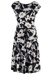 Robe noire longueur genou avec motif floral blanc, manches courtes, encolure ronde et ceinture nouée à la taille.