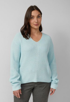 - Sweter