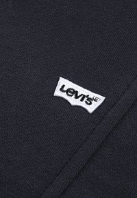 Levi's® BATWING PATCH - Felpa - jet black