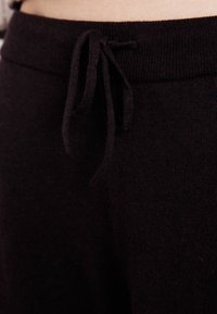 GAP Nadrágok - terra brown