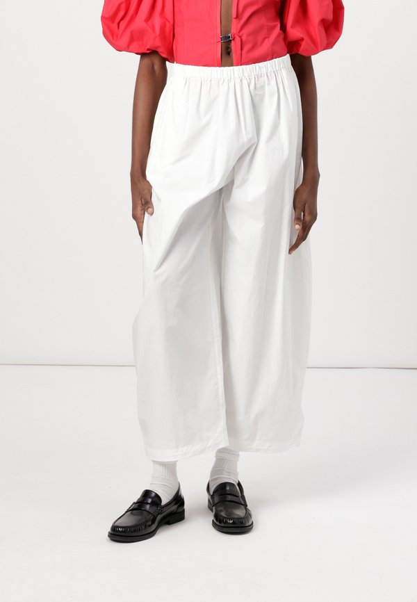 ROGER PANTALONE - Stoffhose - bianco