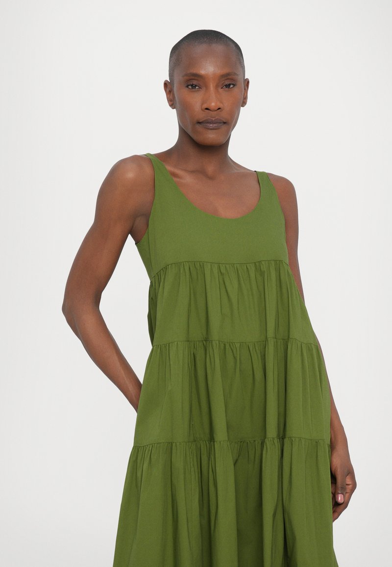 MICHAEL Michael Kors SCOOP NECK TIER DRESS - Maxi dress - evergreen/khaki - Zalando.co.uk MICHAEL Michael Kors SCOOP NECK TIER DRESS - Maxi dress - evergreen/khaki - Zalando.co.uk