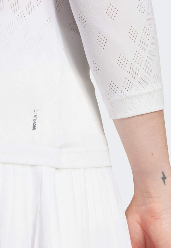 3/4 SLEEVE  - Sports T-shirt4