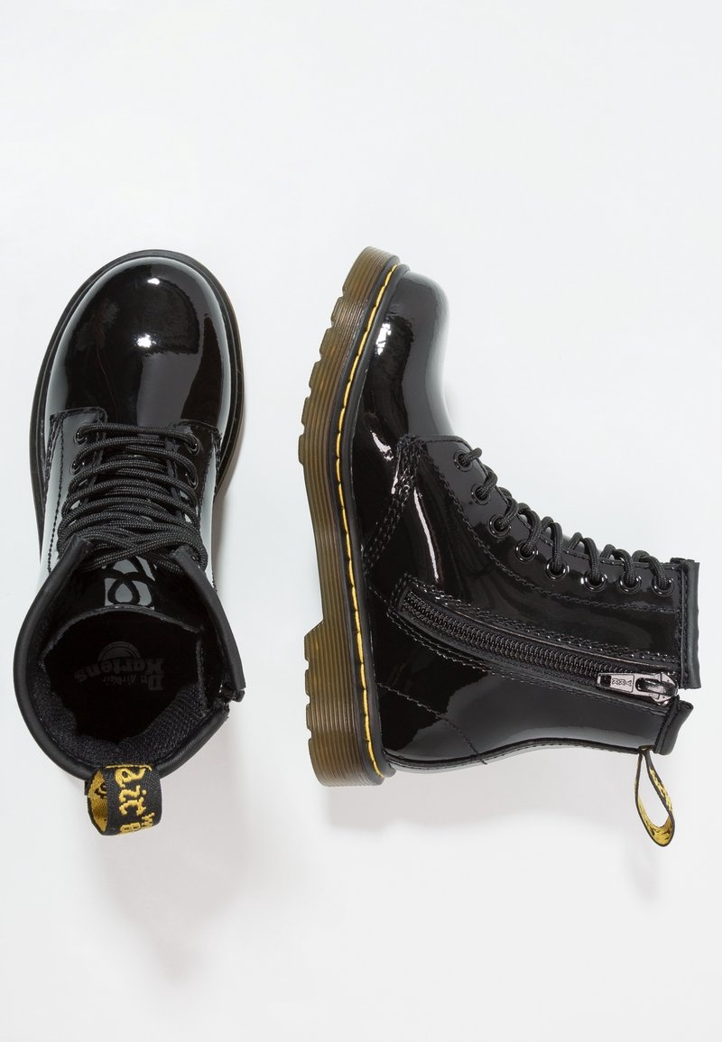 Dr. Martens Stivaletti stringati - black