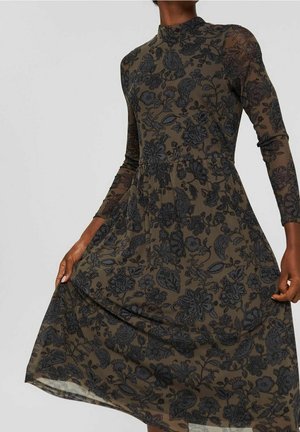 Day dress - dark brown