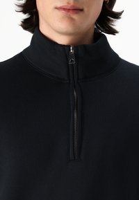 Abercrombie & Fitch Essential Premium Heavyweight Half-Zip Sweatshirt - Sweatshirt - casual black