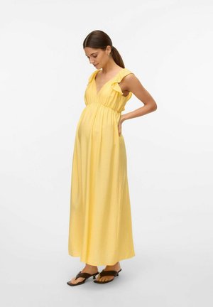 Vero Moda Maternity VMMJOSIE SL ANKLE FRILL WVN GA - Robe longue - pale banana