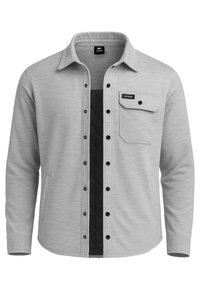 Lichtgrijs button-up overhemd met lange mouwen en kraag, borstzak met klep, en zwart gewatteerd binnenfutter.