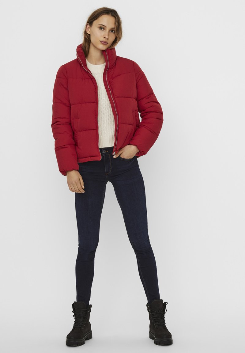 Vero Moda Winterjas rood