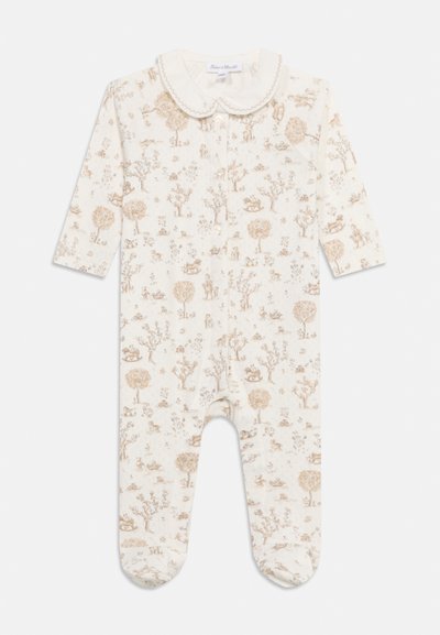 Kremfarget babybody med lange ermer, lukkede føtter, krage med bølgete kant og mønster med beige skogsdyr og trær.