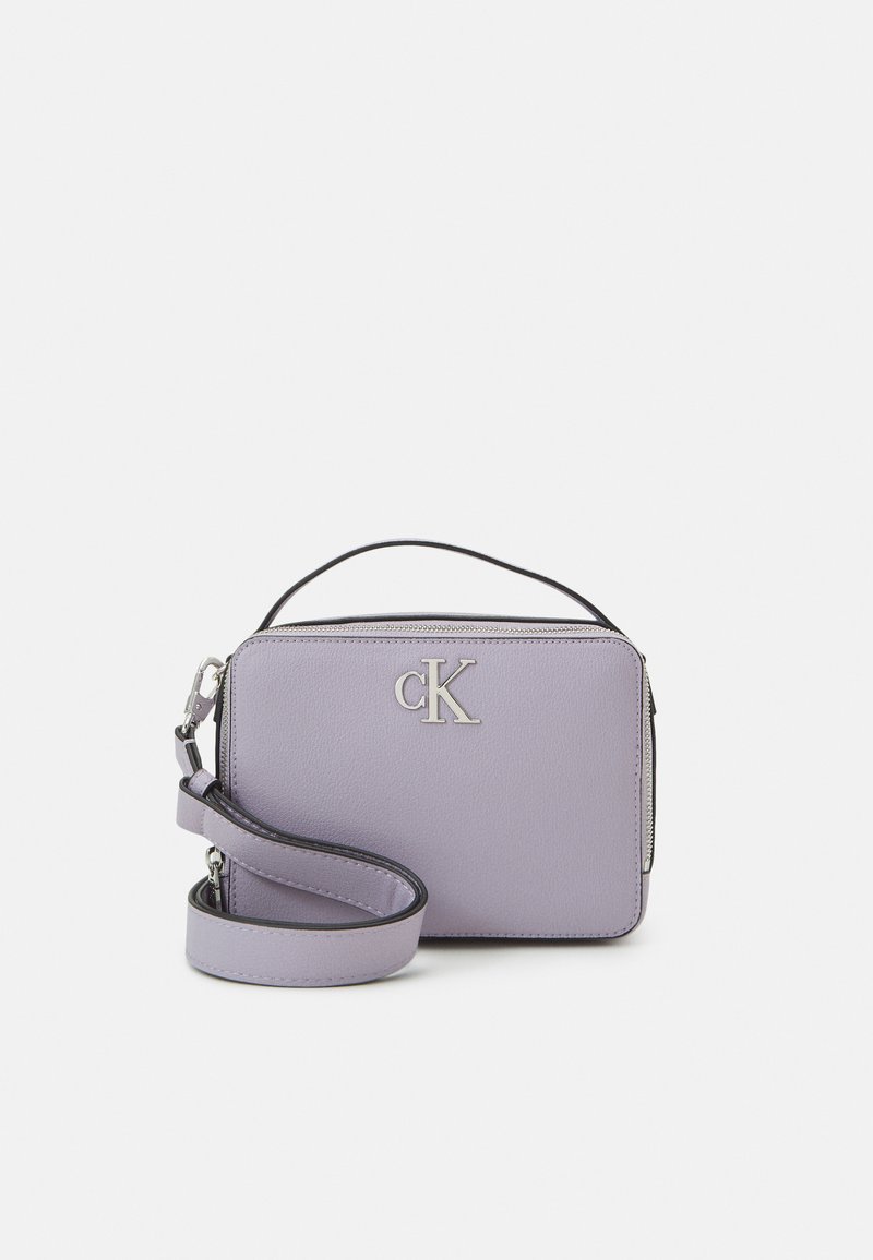 Calvin Klein Jeans MINIMAL MONOGRAM CAMERA BAG Handbag lavender aura/lilac Zalando.ie