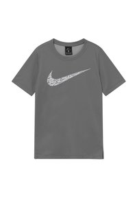 Camiseta atlética de poliéster gris con el logotipo blanco de Nike en forma de paloma en el pecho. Diseño de mangas cortas y cuello redondo.