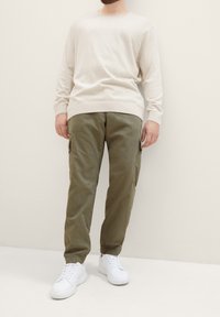 TOM TAILOR Cargobyxor - olive