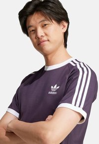 adidas Originals ADICOLOR CLASSICS 3-STRIPES - Tričko s potlačou - aurora black