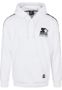 Felpa bianca con logo Starter Black Label nero sul petto, strisce di logo nere sulle spalle, tasca a canguro frontale e cappuccio con coulisse.
