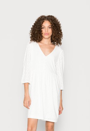 VIKAWA L/S - Vestido camisero - cloud dancer