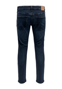 Mörkblå denimjeans med slim fit, med hög midja, två bakfickor och en läderetikett i bakre midjan.