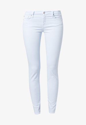 Naisten vaaleansiniset slim-fit-farkut, joissa etuosassa napit ja vetoketjukiinnitys, vyölenkit ja viiden taskun malli.