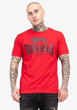 Lonsdale NORMALE PASSFORM LOGO - Print T-shirt - red black