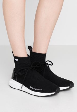 High-top trainers - black