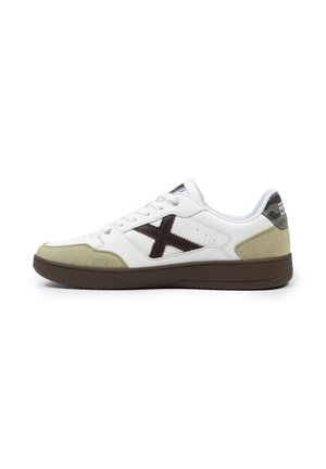 LEGIT - Baskets basses - light green