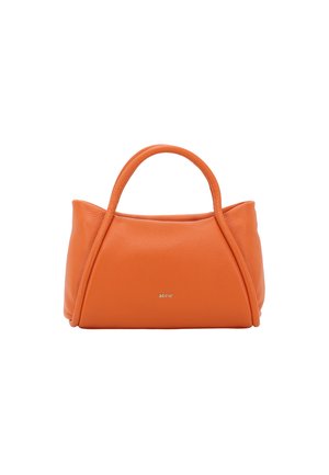 Oranges Lederhandtasche in runder Form, mit zwei Griffen und sichtbarer Textur. Mit dezentem Logo-Detail auf der Vorderseite.