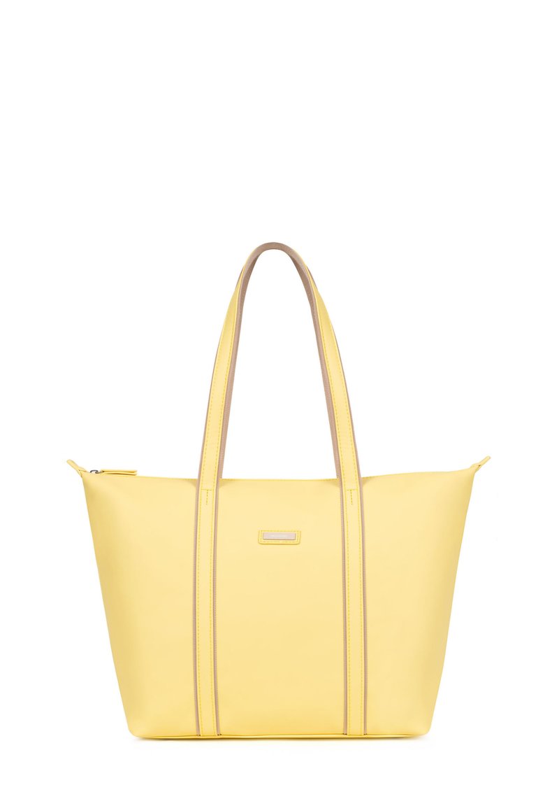 Borsa a tote gialla con due manici superiori, chiusura con zip, texture liscia e dettagli a contrasto marrone chiaro lungo i manici e i lati.