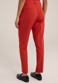 WE Fashion Chino stiliaus kelnės - red