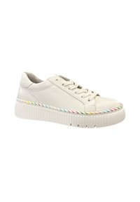 Witte leren sneaker met ronde neus, platte veters en kleurrijke gevlochten accent rond de platformzool. Getextureerde rubberen zool met groeven.