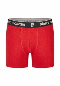 Rode katoenen boxershorts met een zwarte tailleband waarop het logo "pierre cardin" staat. Zacht materiaal, aansluitend ontwerp en mid-thigh lengte.