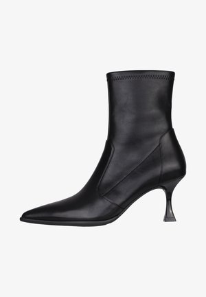Ankle boots - black