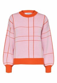 Rosa stickad tröja med orange rutmönster, orange ribbade mudd, nederdel och rundad halsringning.