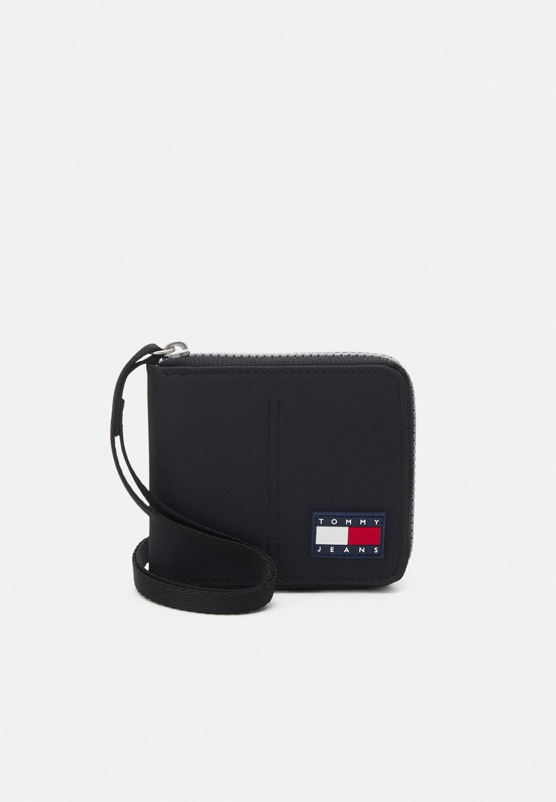 Tommy Jeans DIMENSIONS HANGING BIFOLD UNISEX Wallet black Zalando