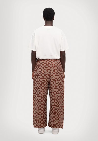 Henrik Vibskov ECLIPSE PANTS UNISEX - Püksid - beige/orange