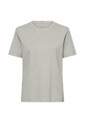 Lysegrå kortærmet bomulds T-shirt med rund hals og lille brun mærkat i bundkanten på hvid baggrund.