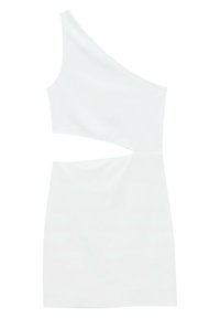 Biała sukienka mini na jedno ramię z ukośnym wycięciem w pasie i dopasowaną sylwetką na jednolitym tle.