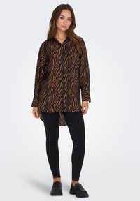JDY JDYBARBARA LONG - Camicia - black
