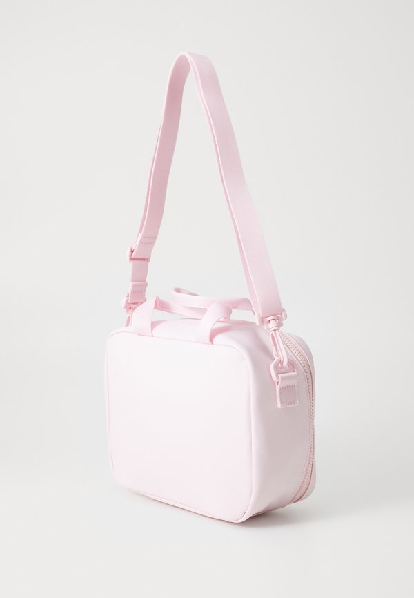 ESSENTIAL LUNCH BAG UNISEX – Handtasche