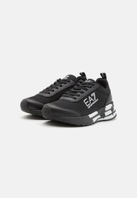 EA7 Emporio Armani UNISEX - Sneakers - black/white