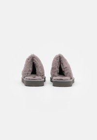 Even&Odd Chinelos - grey