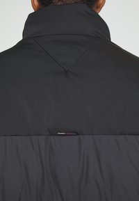 Tommy Hilfiger NEW YORK PUFFER JACKET - Giacca invernale - black