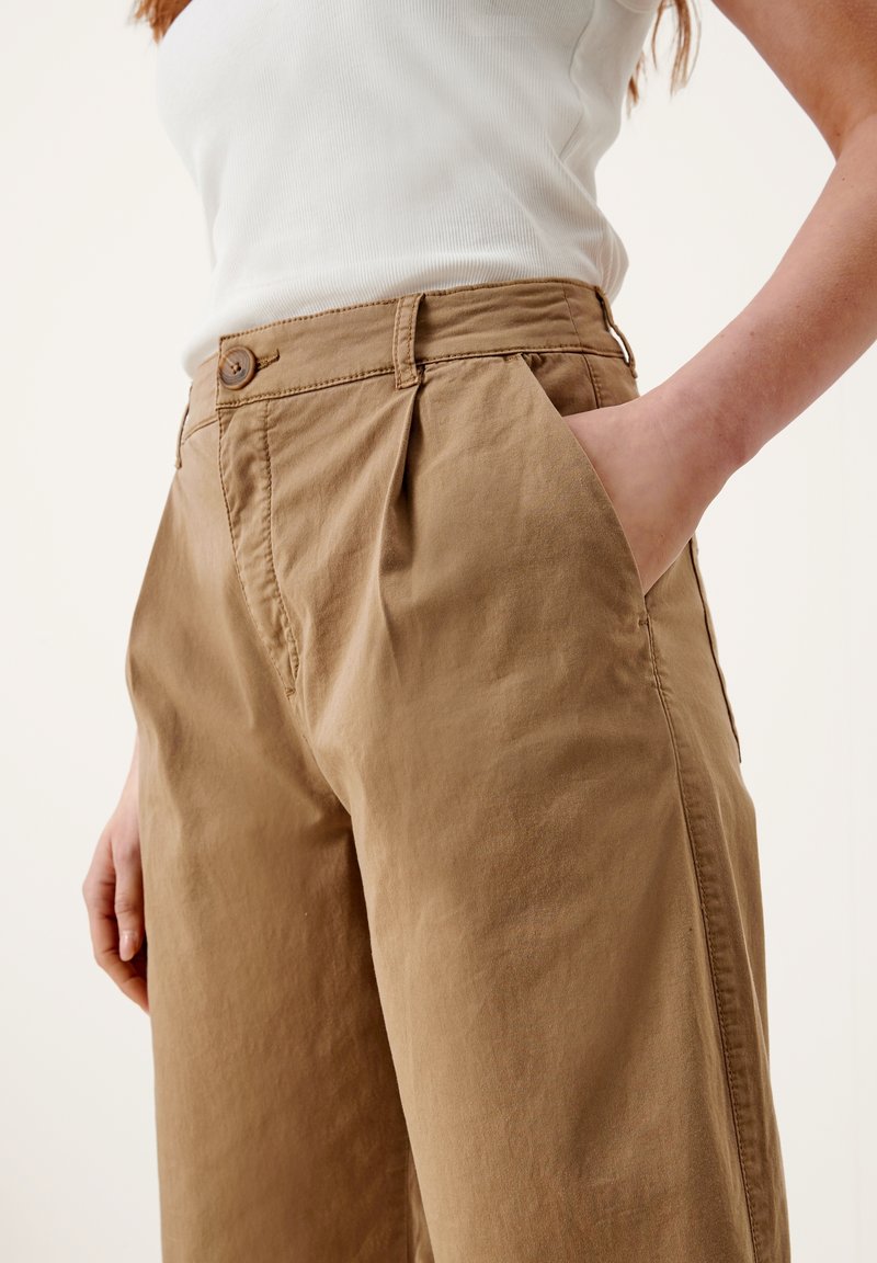 s.Oliver Tygbyxor - light brown