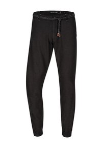 Pantalones negros ajustados hechos de una tela suave, con una cinturilla elástica y un cinturón trenzado, y puños acanalados en los tobillos.