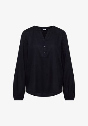 Blusa negra de manga larga con escote en V, tapeta con tres botones y puños fruncidos. Tejido liso con un ajuste ligeramente holgado.